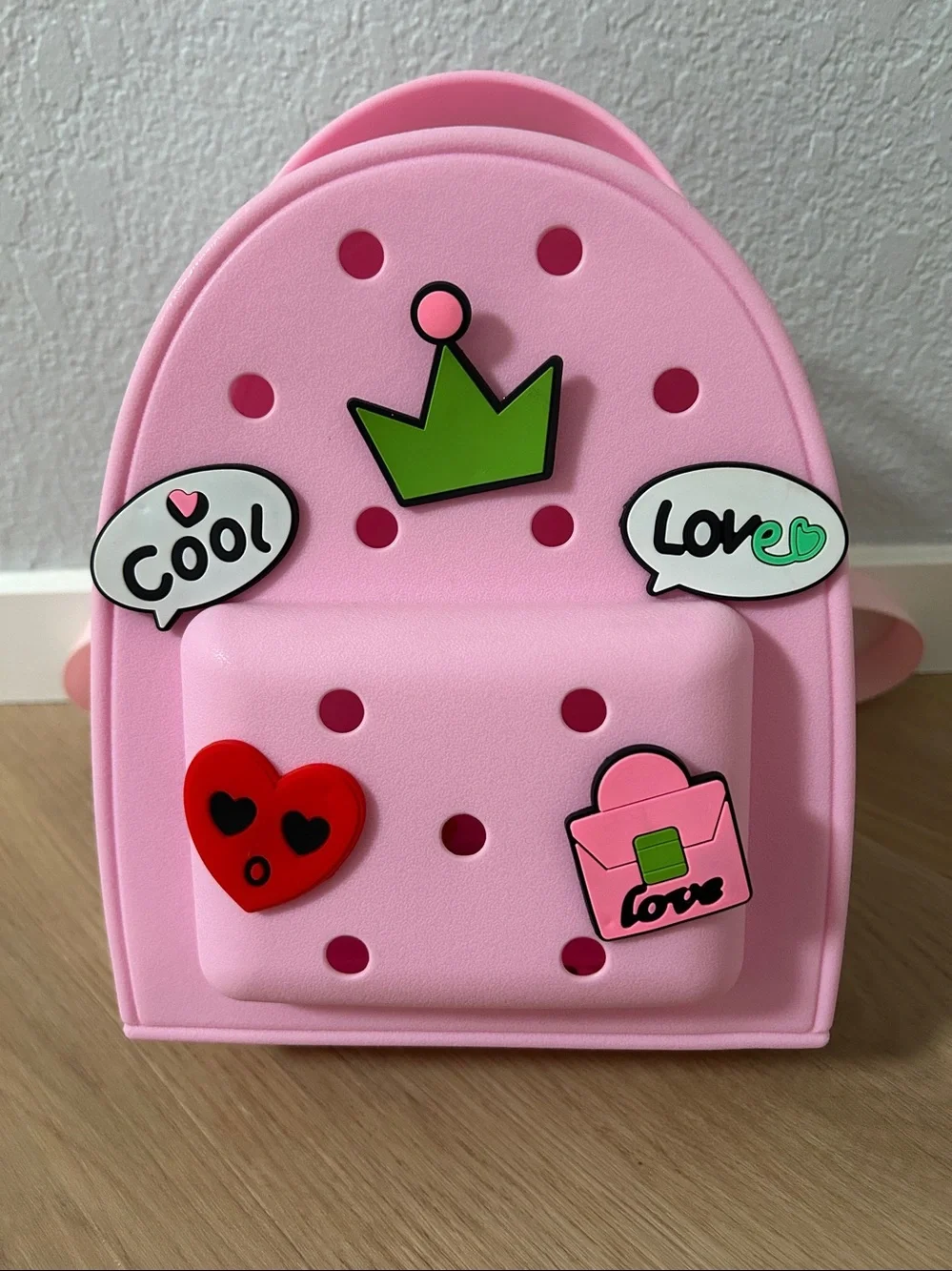 Silicone Jelly Kids Backpack-with 5 Fun Crocs Charms plus FREE Jibbitz   Charm